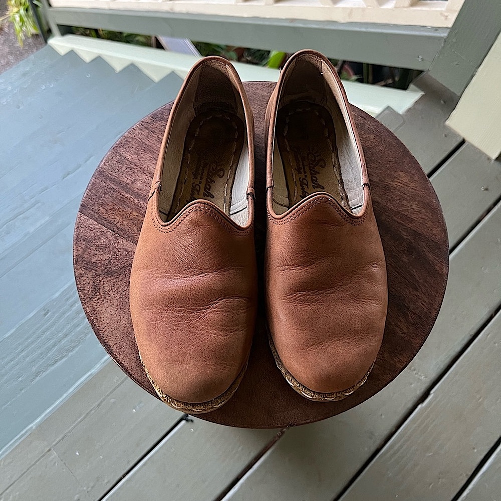 Fort Worth Brown Sabah slip ons
